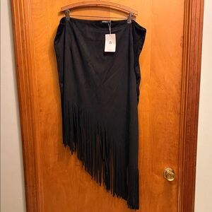 BloomChic Black Asymmetrical Fringe Skirt